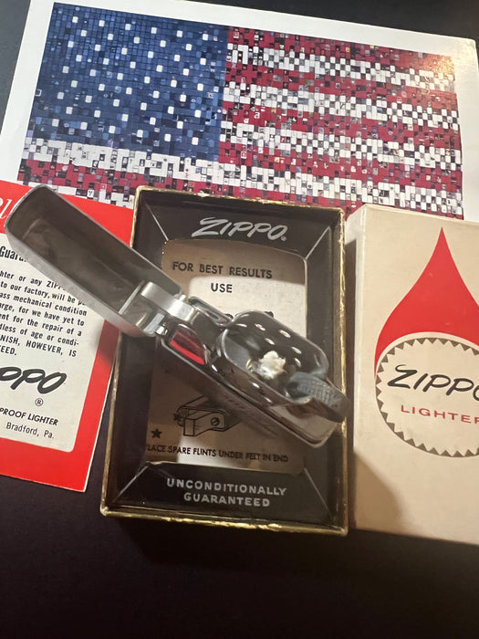 1969 Zippo Cedarapids Built by Iowa Advertising Lighter – New in Box – Unfired