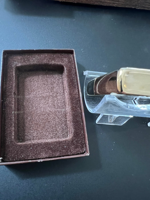 Rare Zippo 1976 Golden Elegance Salesman’s Sample Set