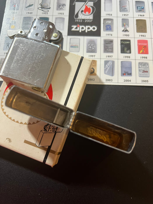 1966 Zippo Old Hickory Construction DuPont Safety Honor Lighter – Excellent 94 – NIB