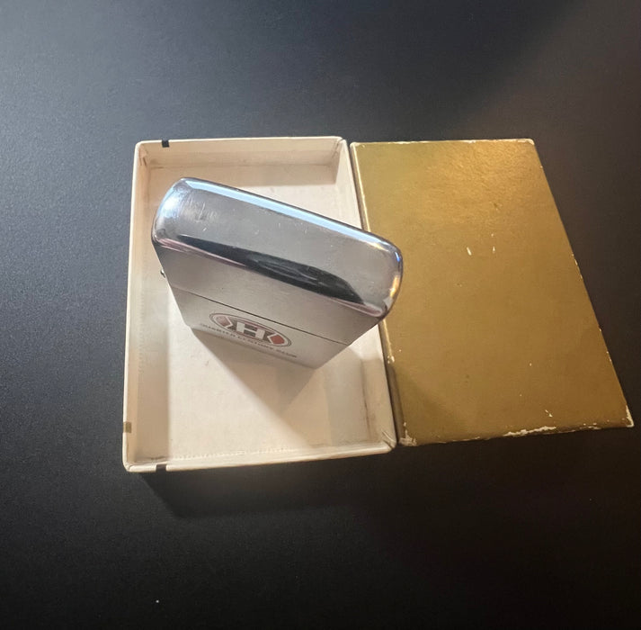1965 Zippo Quarter Century Club Two-Color Etch & Paint Lighter – Excellent 93 – Unfired – NIB